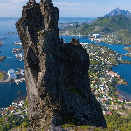 Alam,s * Kabelvåg